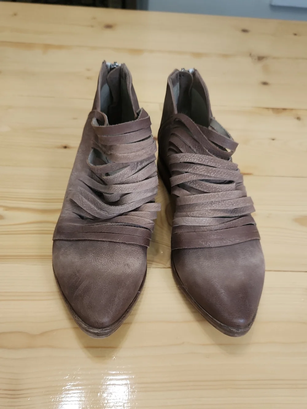 NWOT Free People Lost Valley Ankle Booties Strappy Italian Leather Size 8 / 38 - Picture 5 of 16
